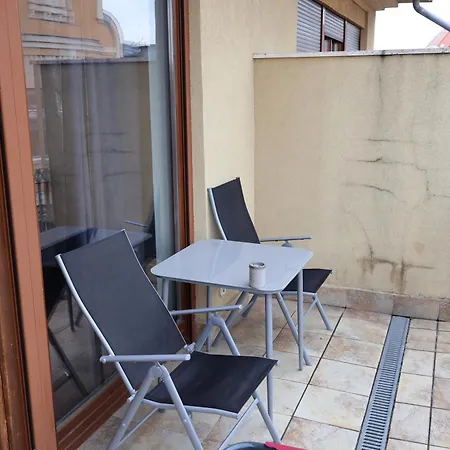 Global Living - Gozsdu - Kazinczy - Center * 布达佩斯