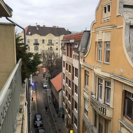 公寓 Global Living - Gozsdu - Kazinczy - Center *