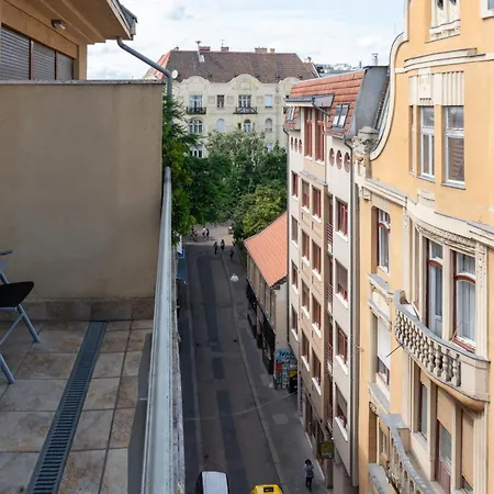 Global Living - Gozsdu - Kazinczy - Center 布达佩斯