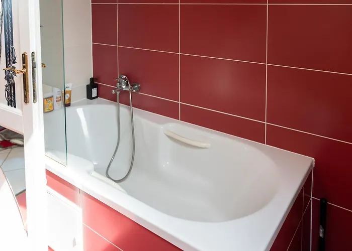 Global Living - Gozsdu - Kazinczy - Center Apartmán